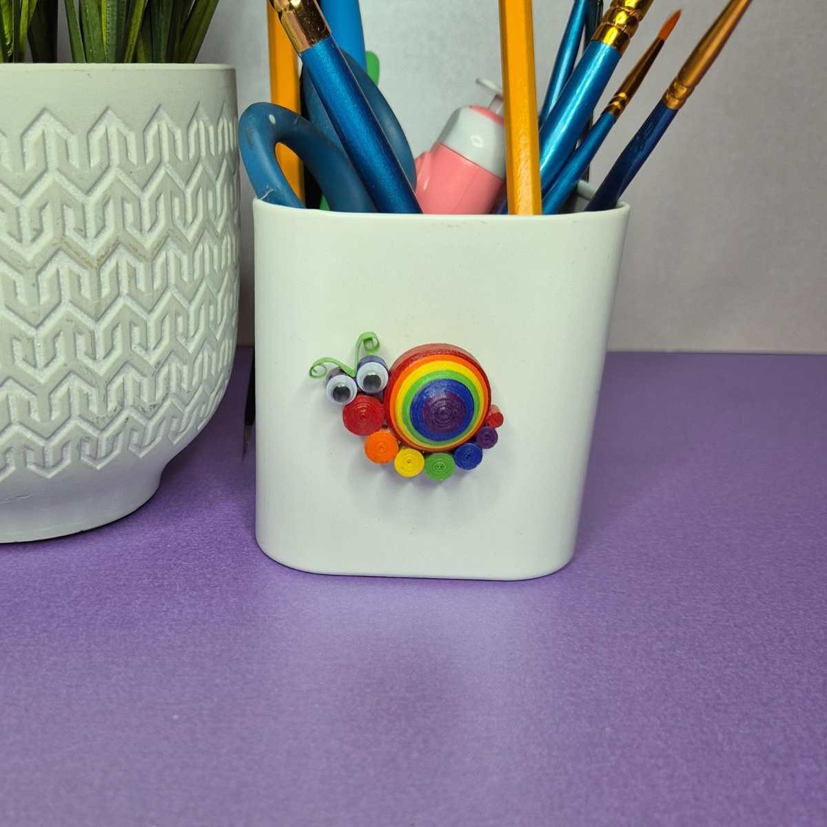 Quilled Pride Snail Magnet