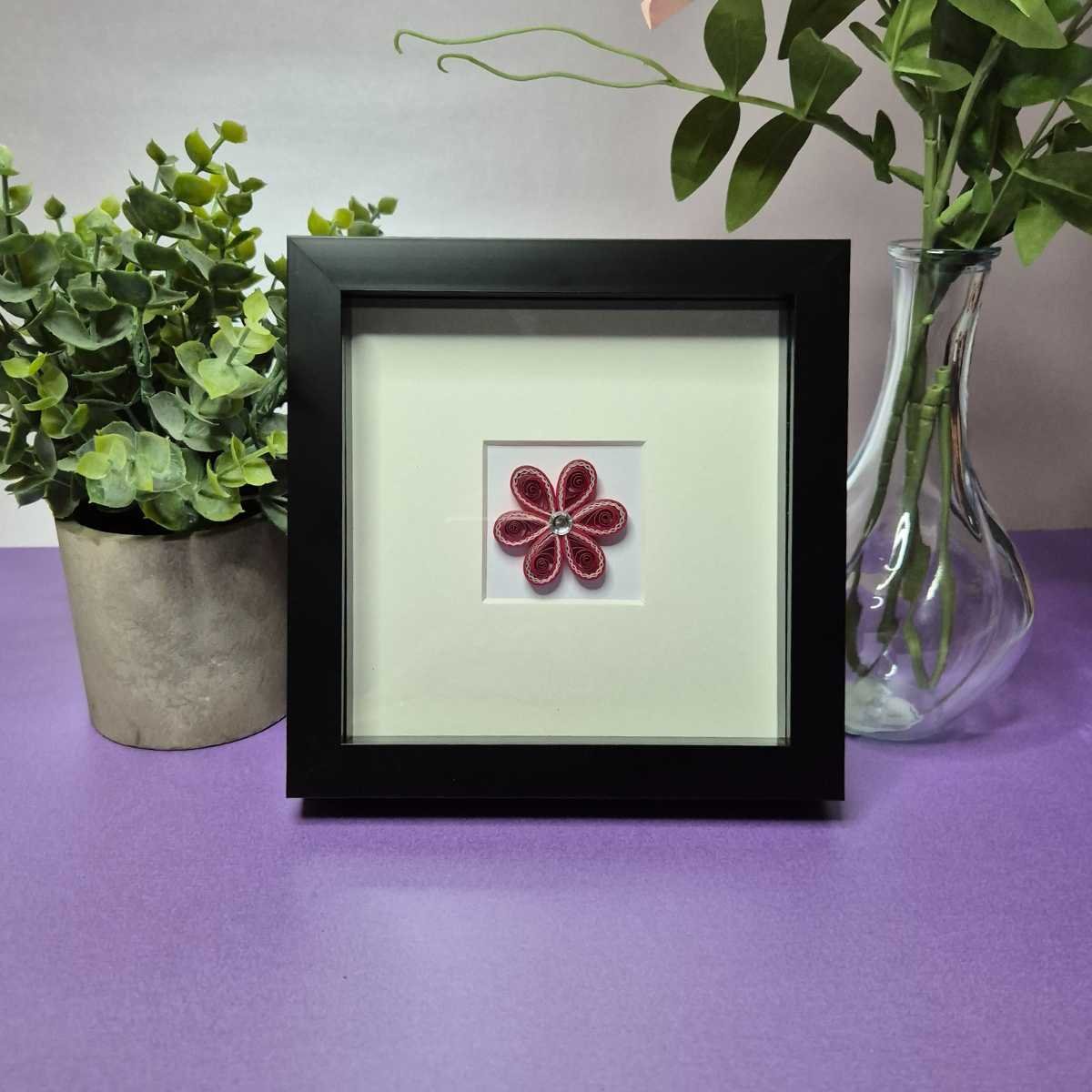 Quilled Small Pink Flower Picture 01