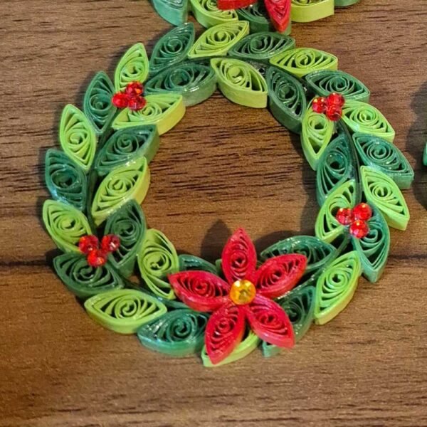 Quilled Christmas Wreath Decoration